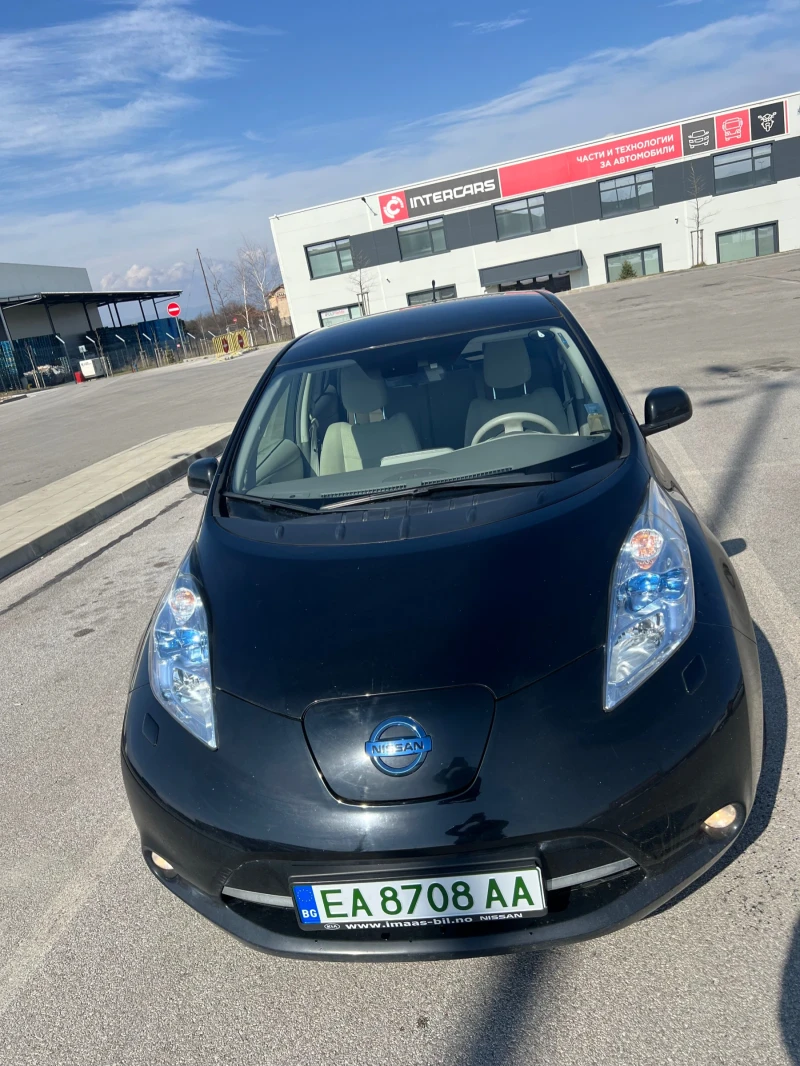 Nissan Leaf , снимка 2 - Автомобили и джипове - 53225240