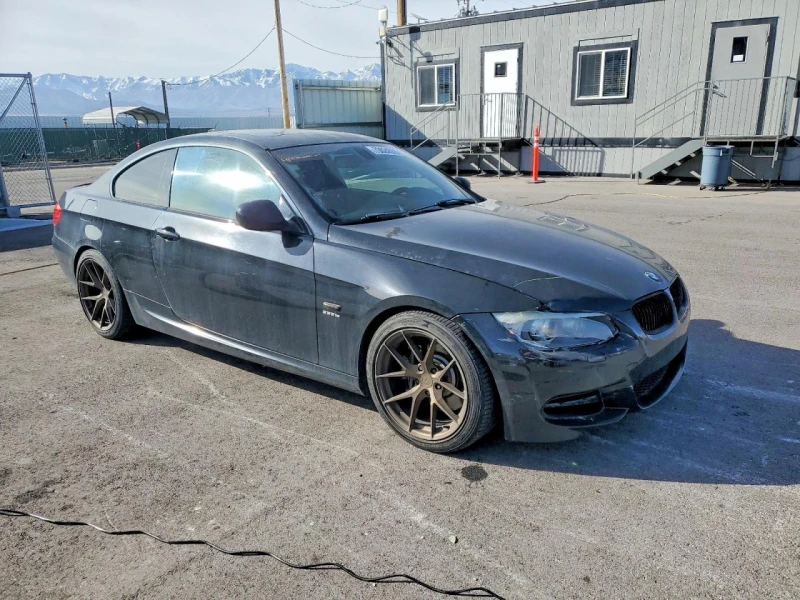 BMW 335 SULEV/SAT/CIC/M-PACK, снимка 4 - Автомобили и джипове - 53269518