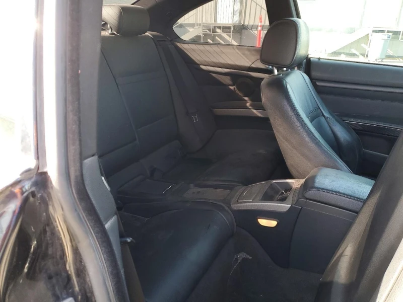 BMW 335 SULEV/SAT/CIC/M-PACK, снимка 10 - Автомобили и джипове - 53269518