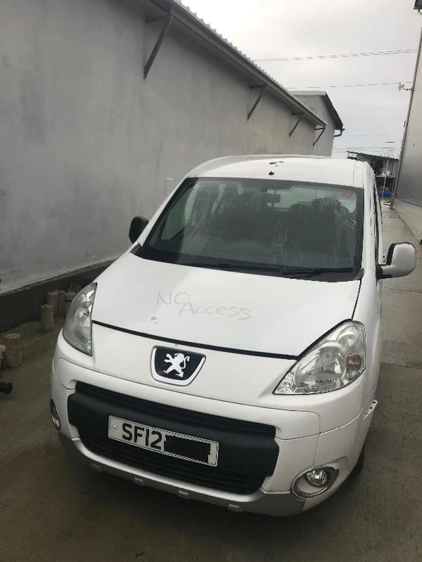 Peugeot Partner, снимка 1 - Автомобили и джипове - 26293503