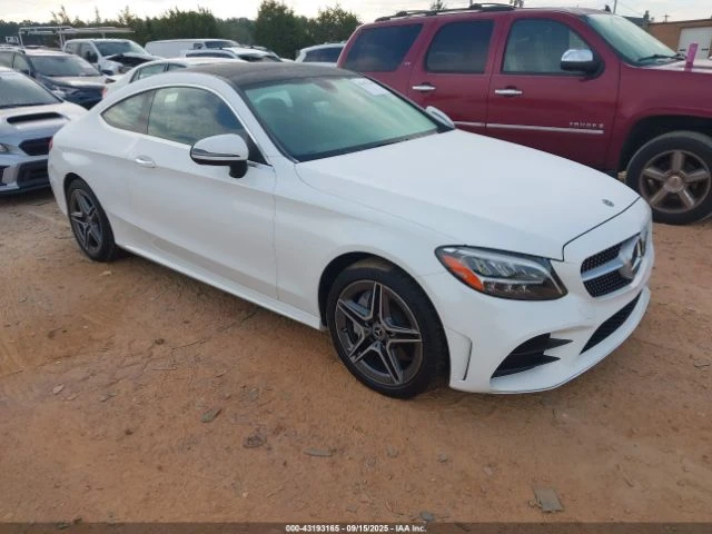Mercedes-Benz C 300 4MATIC * * CARFAX * * АВТО КРЕДИТ * *  - изображение 2