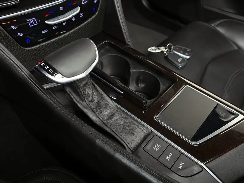 Cadillac CT6, снимка 9 - Автомобили и джипове - 54462247