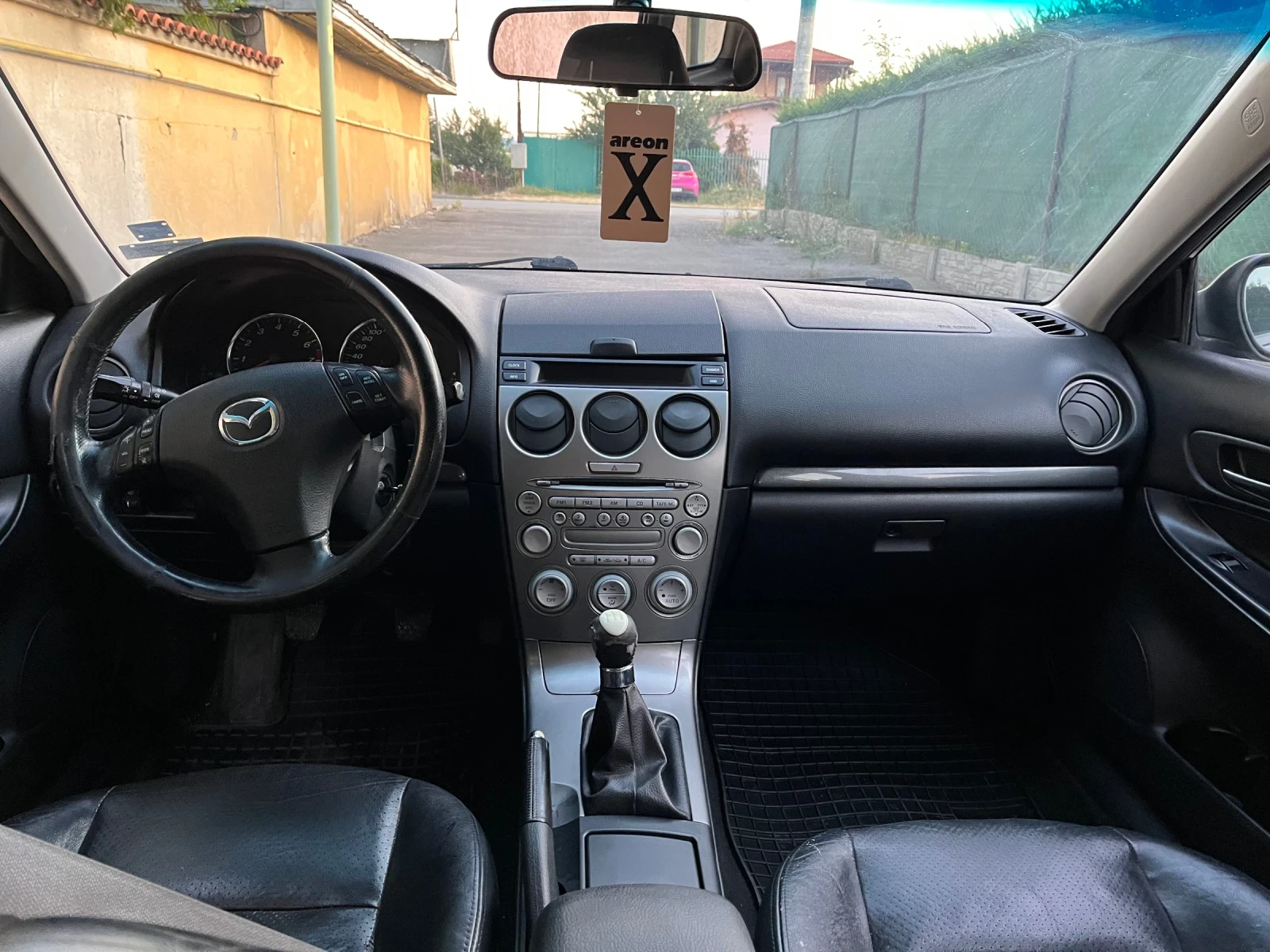 Mazda 6 2.0 бензин - изображение 8