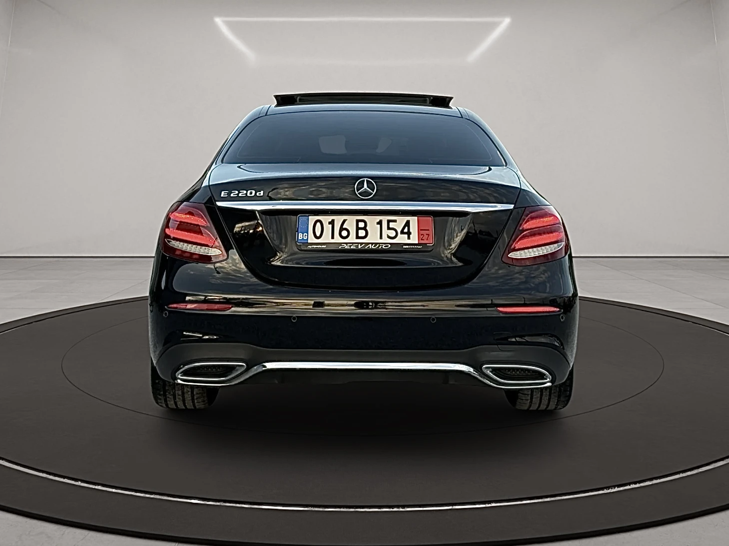 Mercedes-Benz E 220  - изображение 7