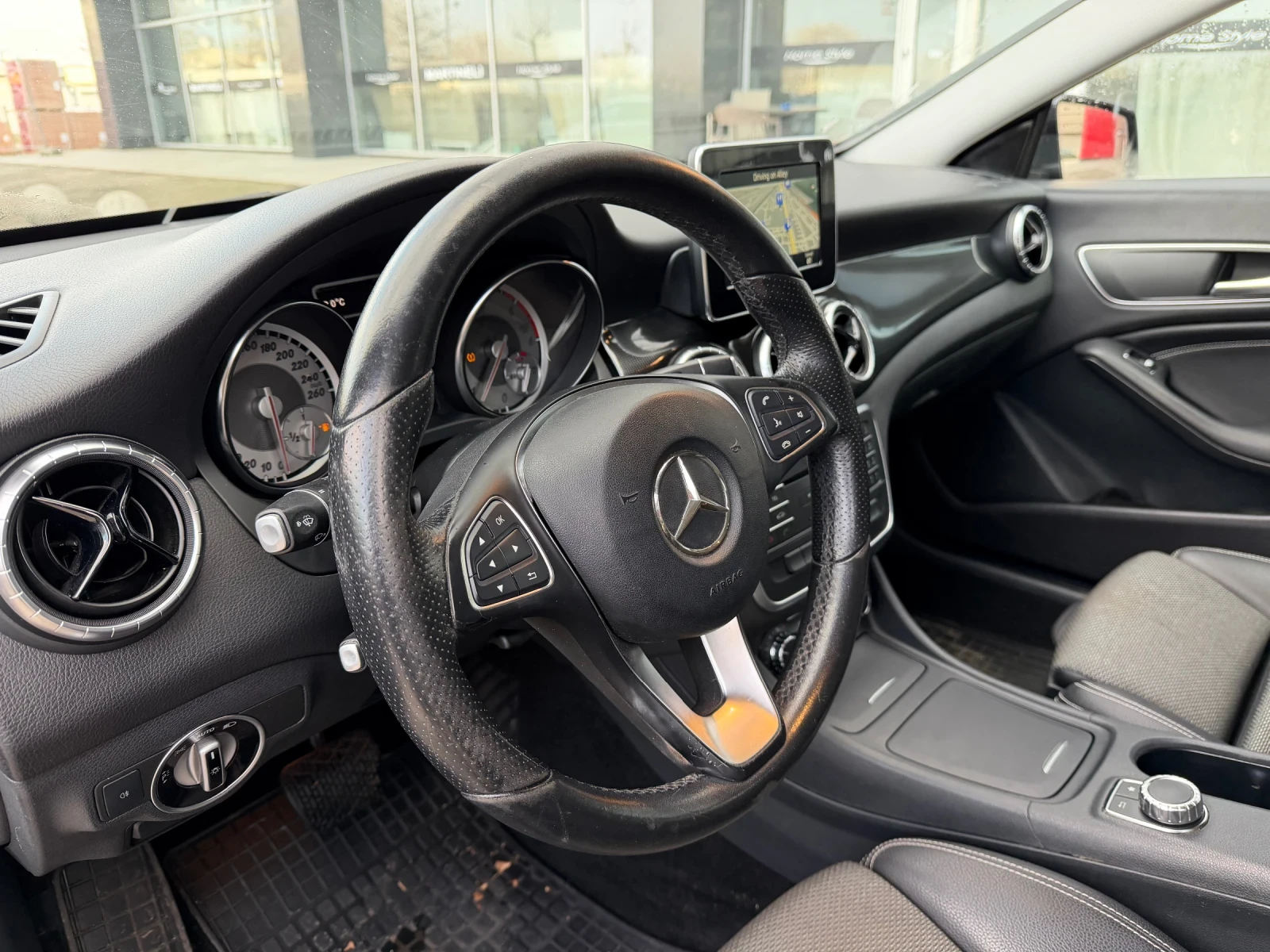 Mercedes-Benz CLA 220 2.2CDI* 7G* ���������* �����* ����� | Mobile.bg � ����������� 11