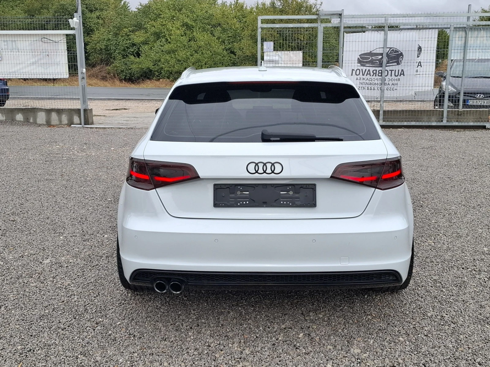 Audi A3 2.0TDI S-Line Топ - изображение 7