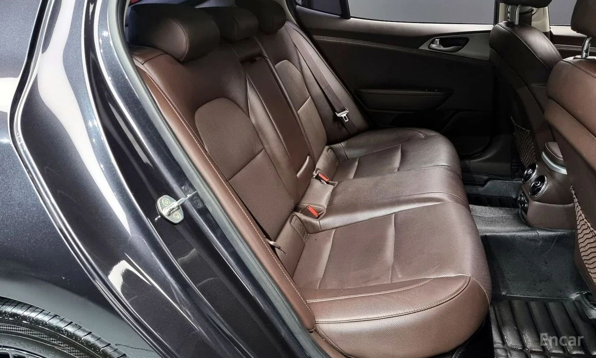 Kia Stinger 2.2 Diesel 2WD * -   *  | Mobile.bg   13