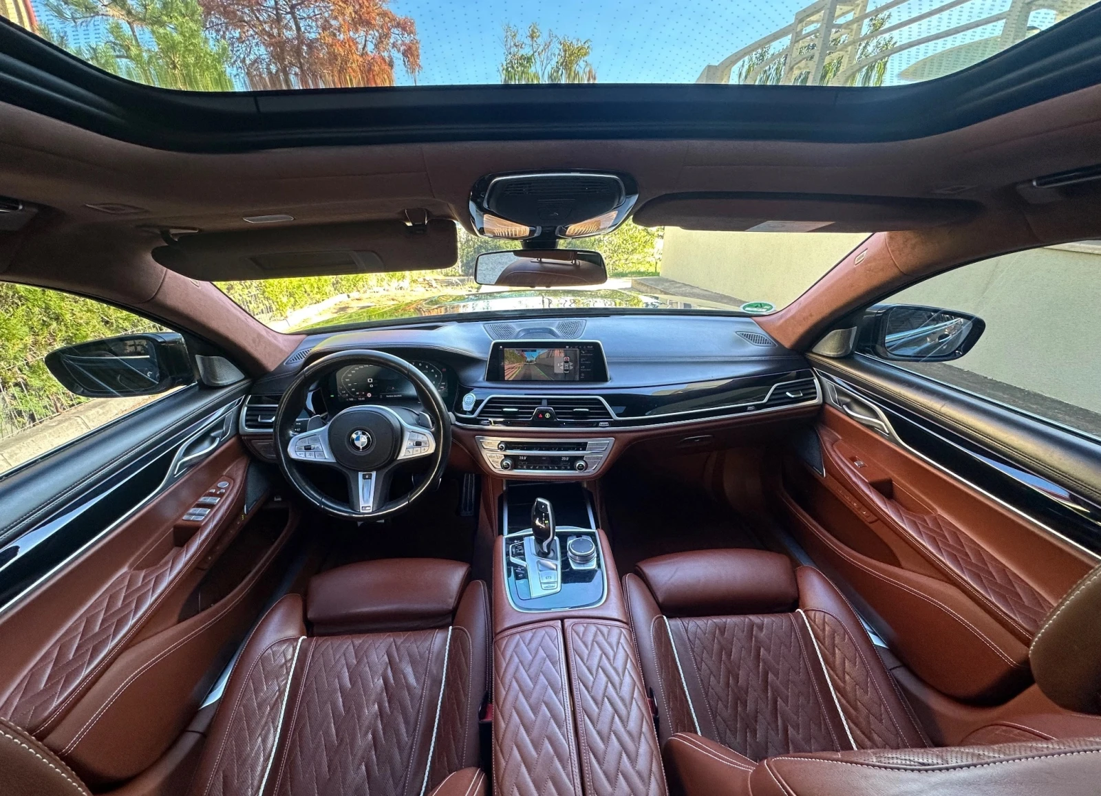 BMW 750 M-Spot, Long, xDrive, Individual - изображение 6