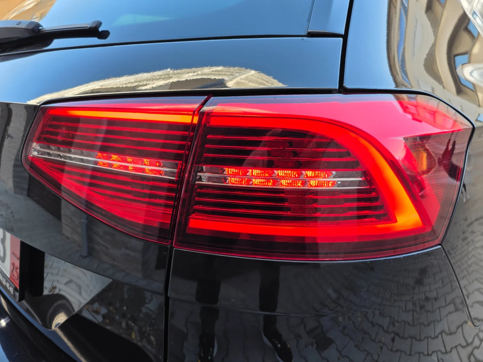 VW Passat High Line 4х4 Full Led - изображение 8