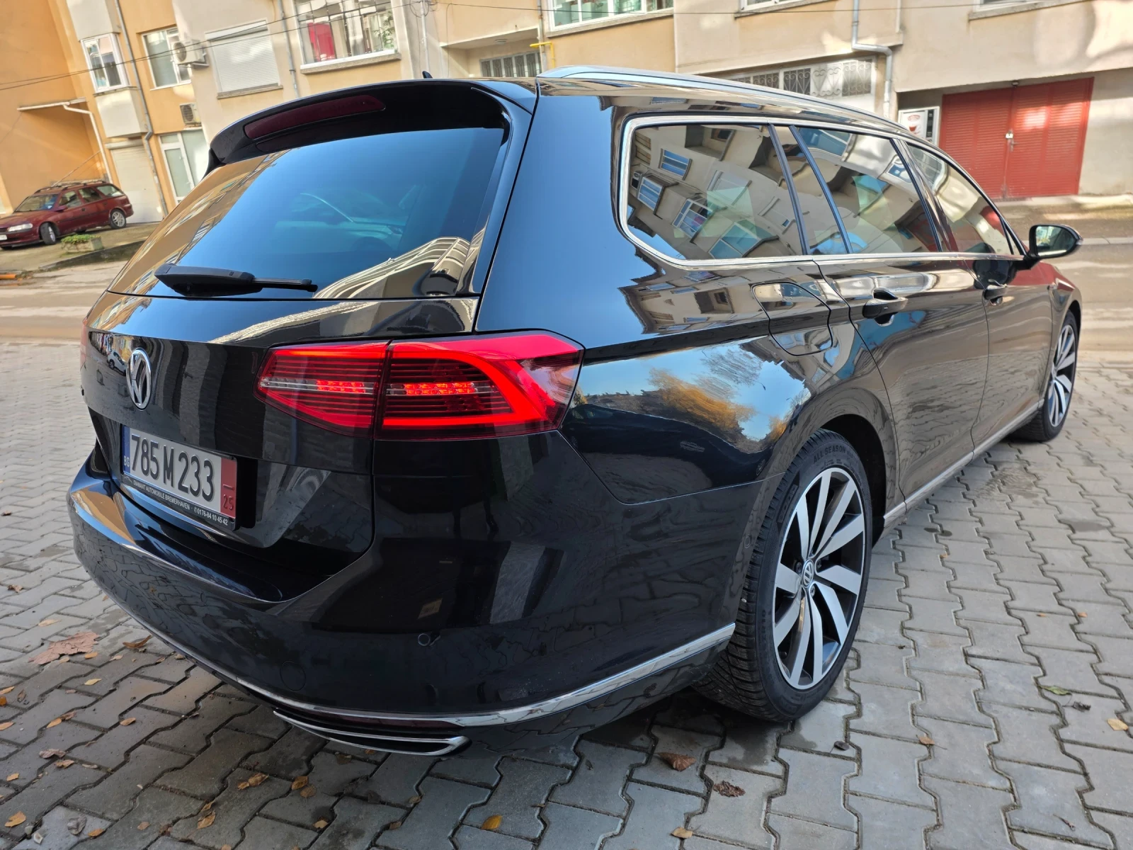 VW Passat High Line 4х4 Full Led - изображение 6