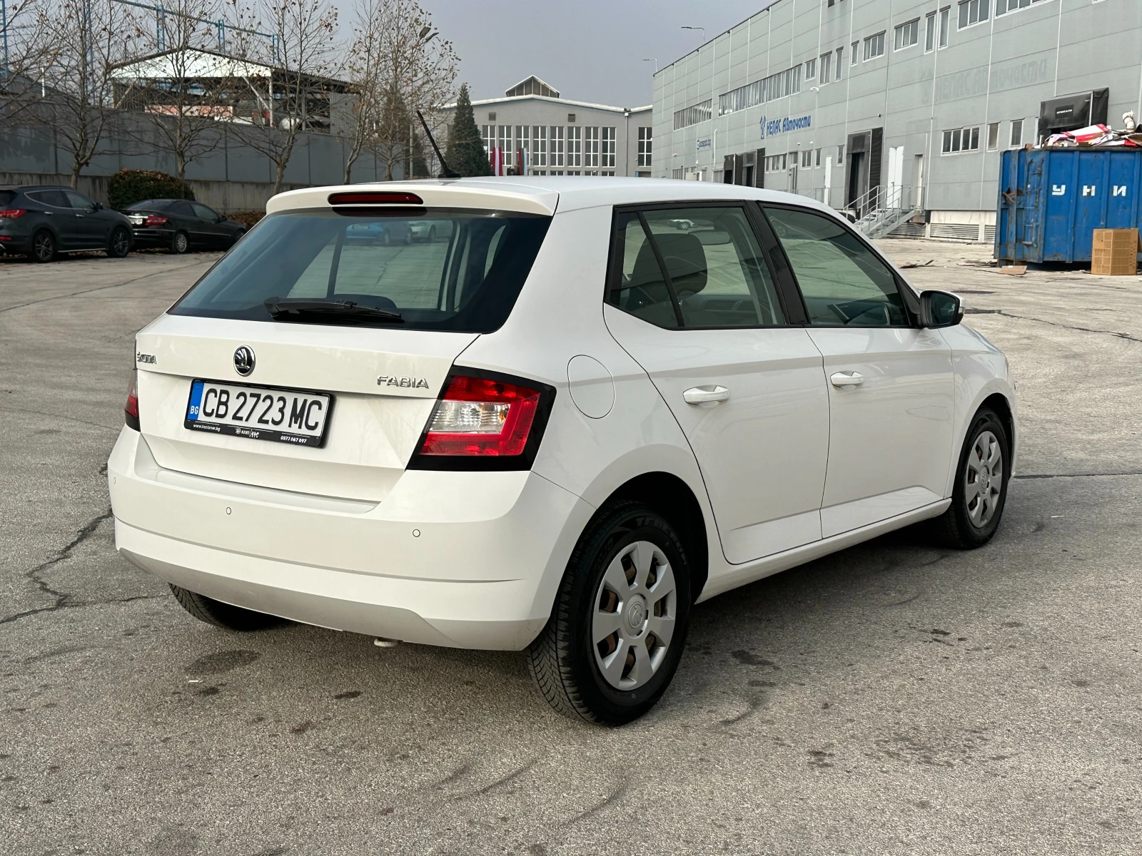 Skoda Fabia 1.0i 95 к.с. - изображение 4