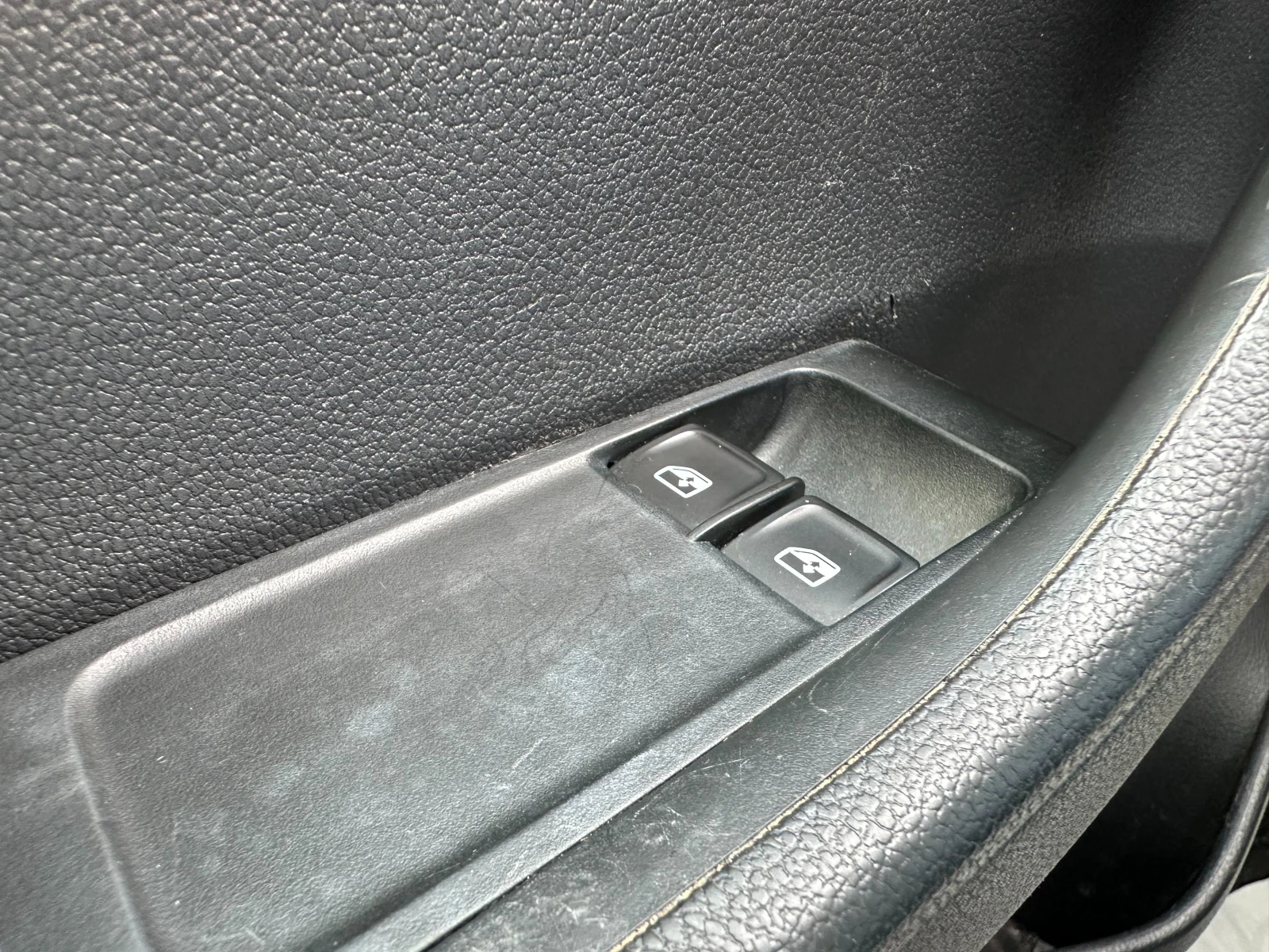 Skoda Fabia 1.0i 95 �.�. | Mobile.bg � ����������� 15