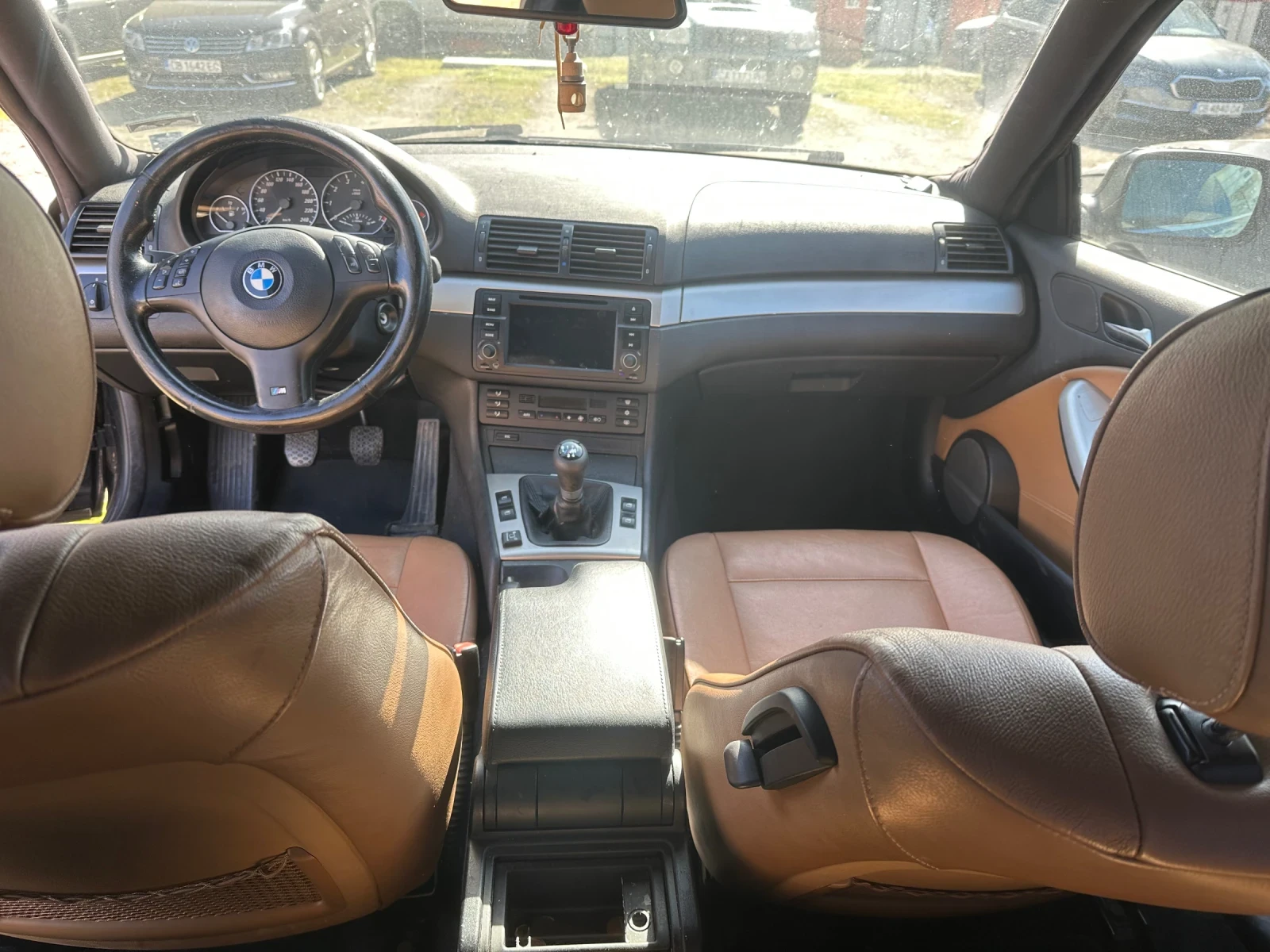 BMW 330 Benzin/Gaz, снимка 7 - Автомобили и джипове - 53838874