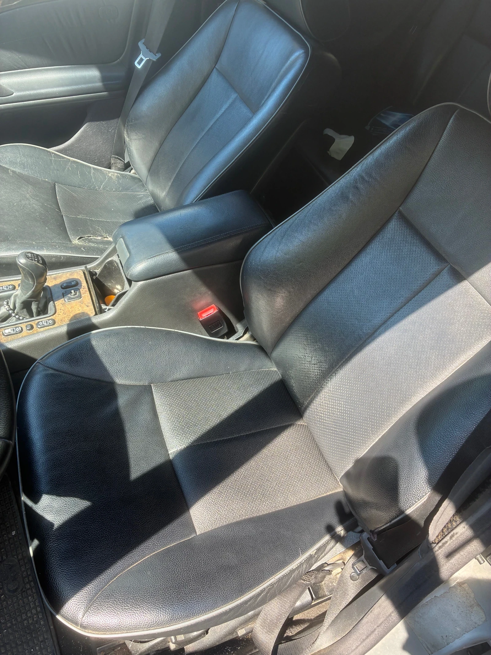 Mercedes-Benz E 270 W210, снимка 3 - Автомобили и джипове - 54243900