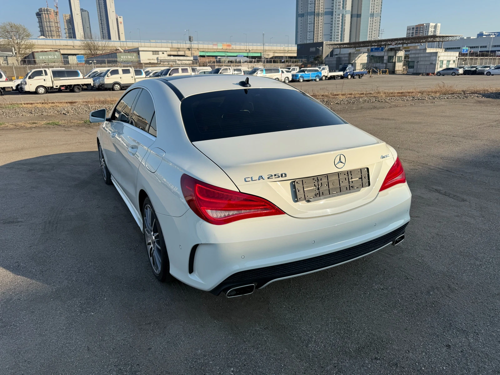 Mercedes-Benz CLA 250 4MATIC-AMGLine, снимка 6 - Автомобили и джипове - 54250237