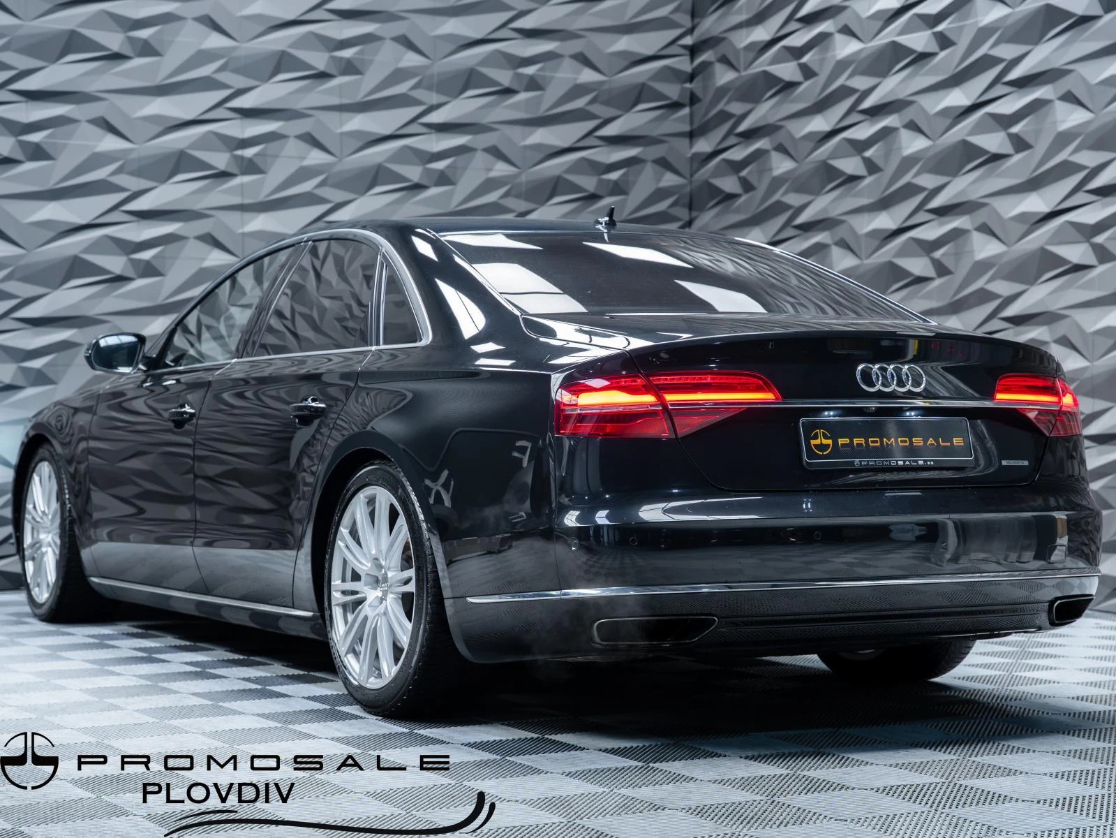 Audi A8 QUATTRO* B&O* CAM* MASSAGE* HUD* ОБДУХВ* , снимка 3 - Автомобили и джипове - 54266419
