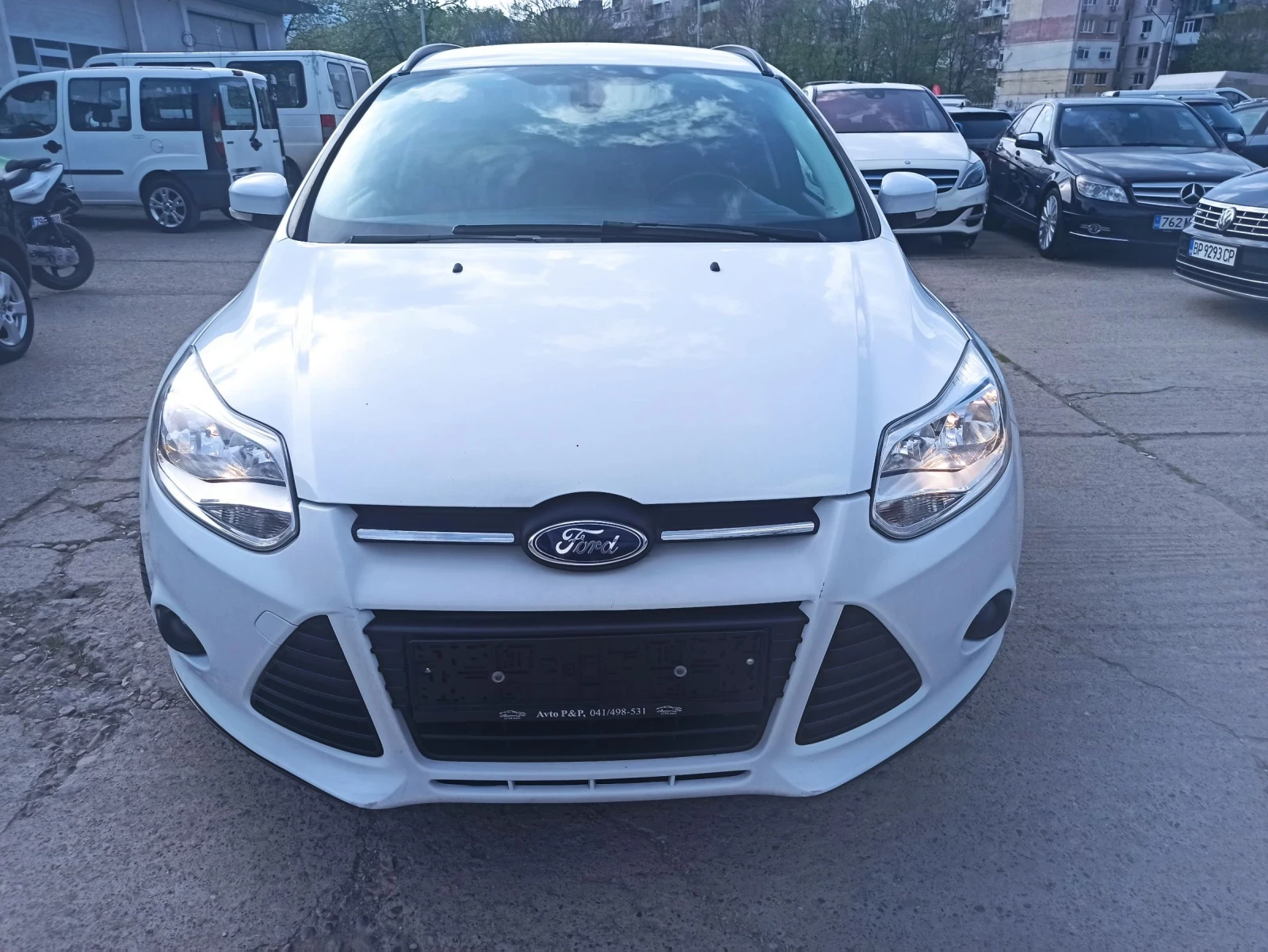 Ford Focus 1.0, снимка 3 - Автомобили и джипове - 54268812