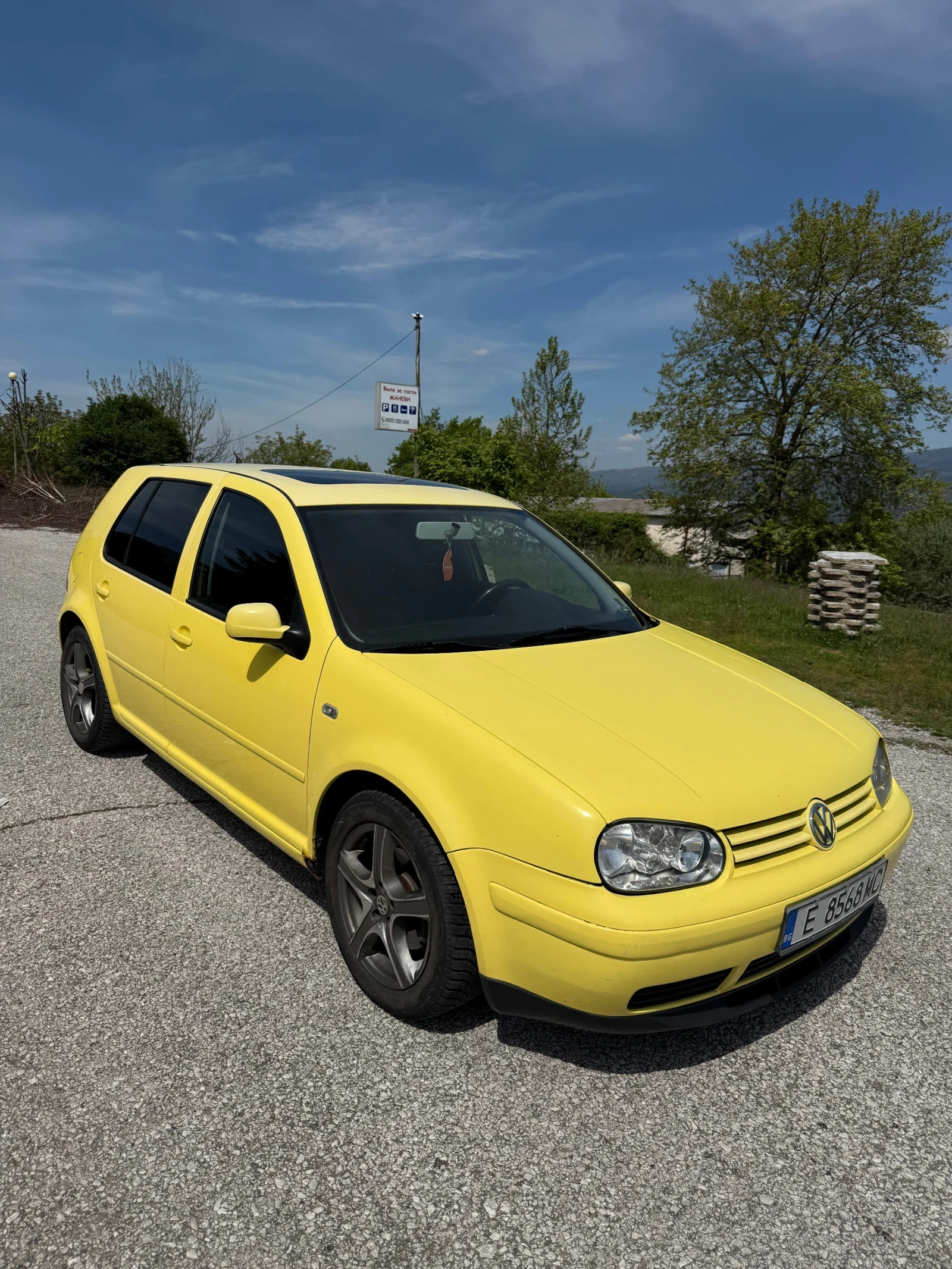 VW Golf 116кс, снимка 3 - Автомобили и джипове - 54306239