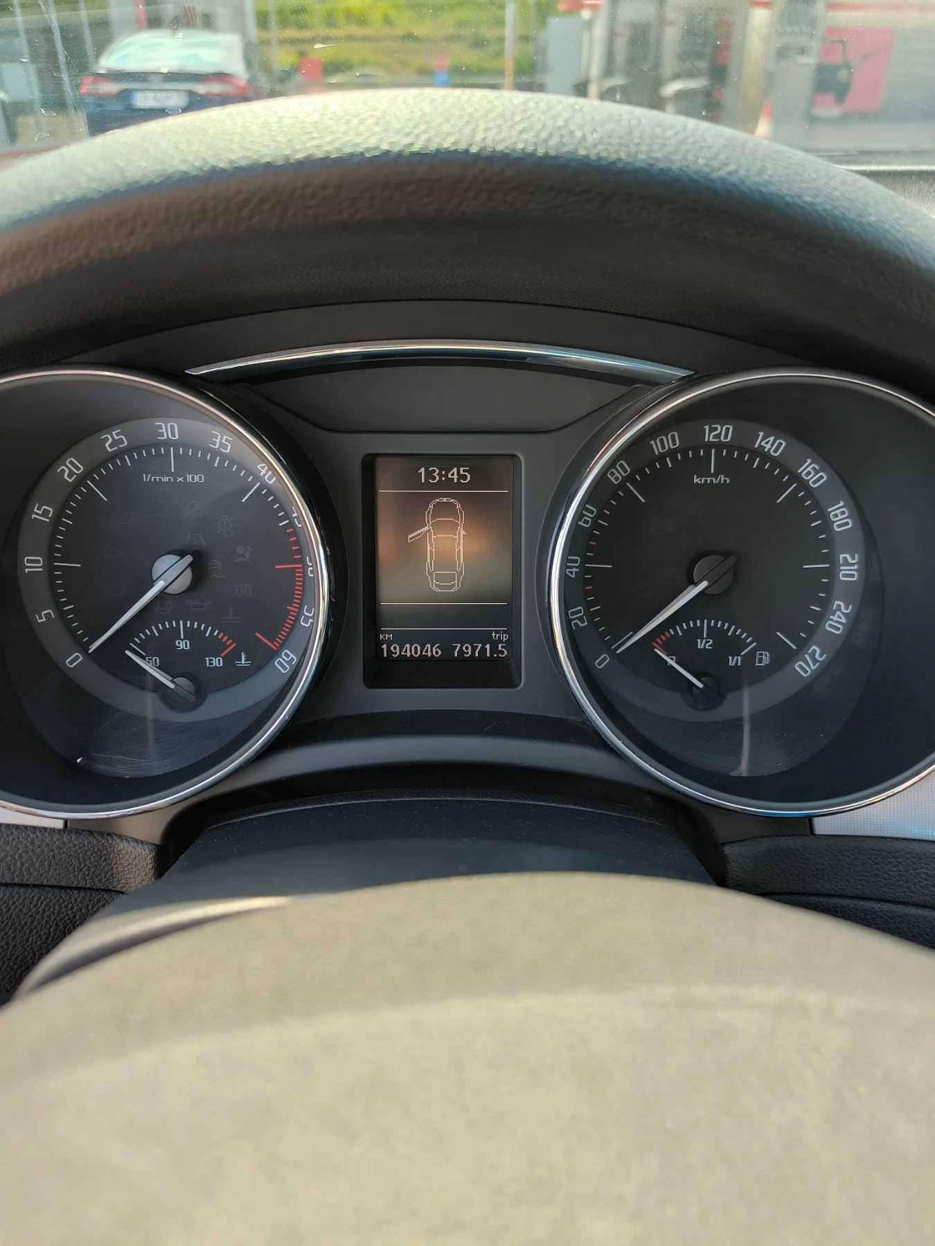 Skoda Superb, снимка 6 - Автомобили и джипове - 54467139