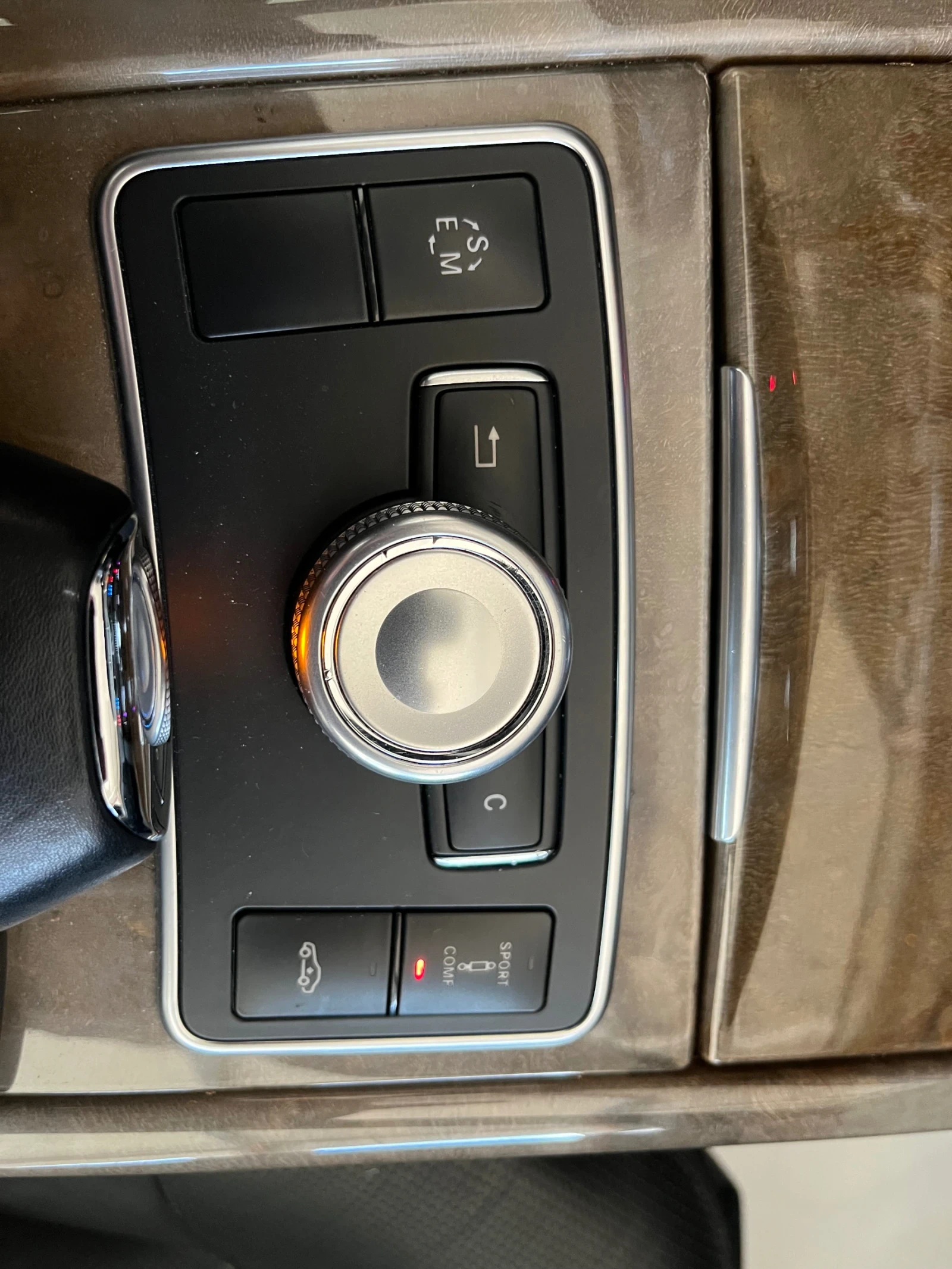 Mercedes-Benz E 500 5.5i AMG Панорама, снимка 14 - Автомобили и джипове - 54478734