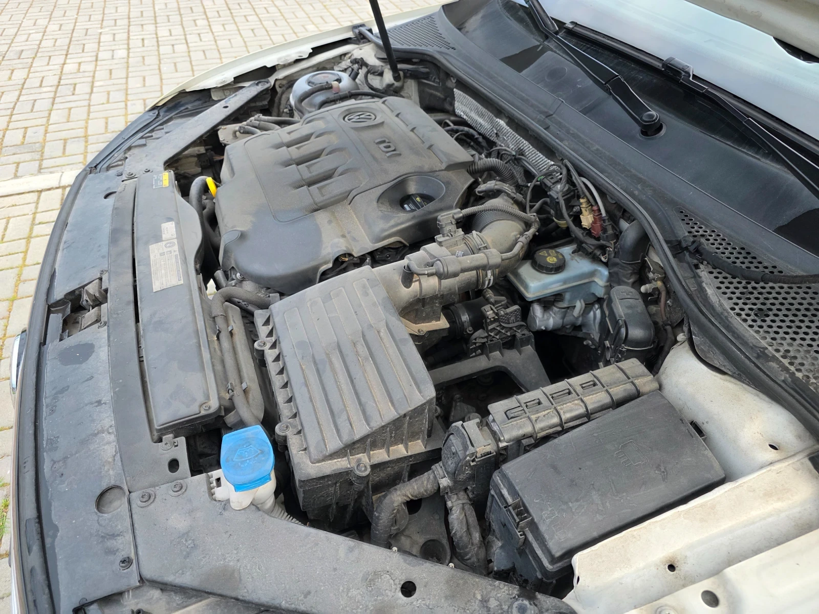 VW Passat Variant, снимка 15 - Автомобили и джипове - 54489511
