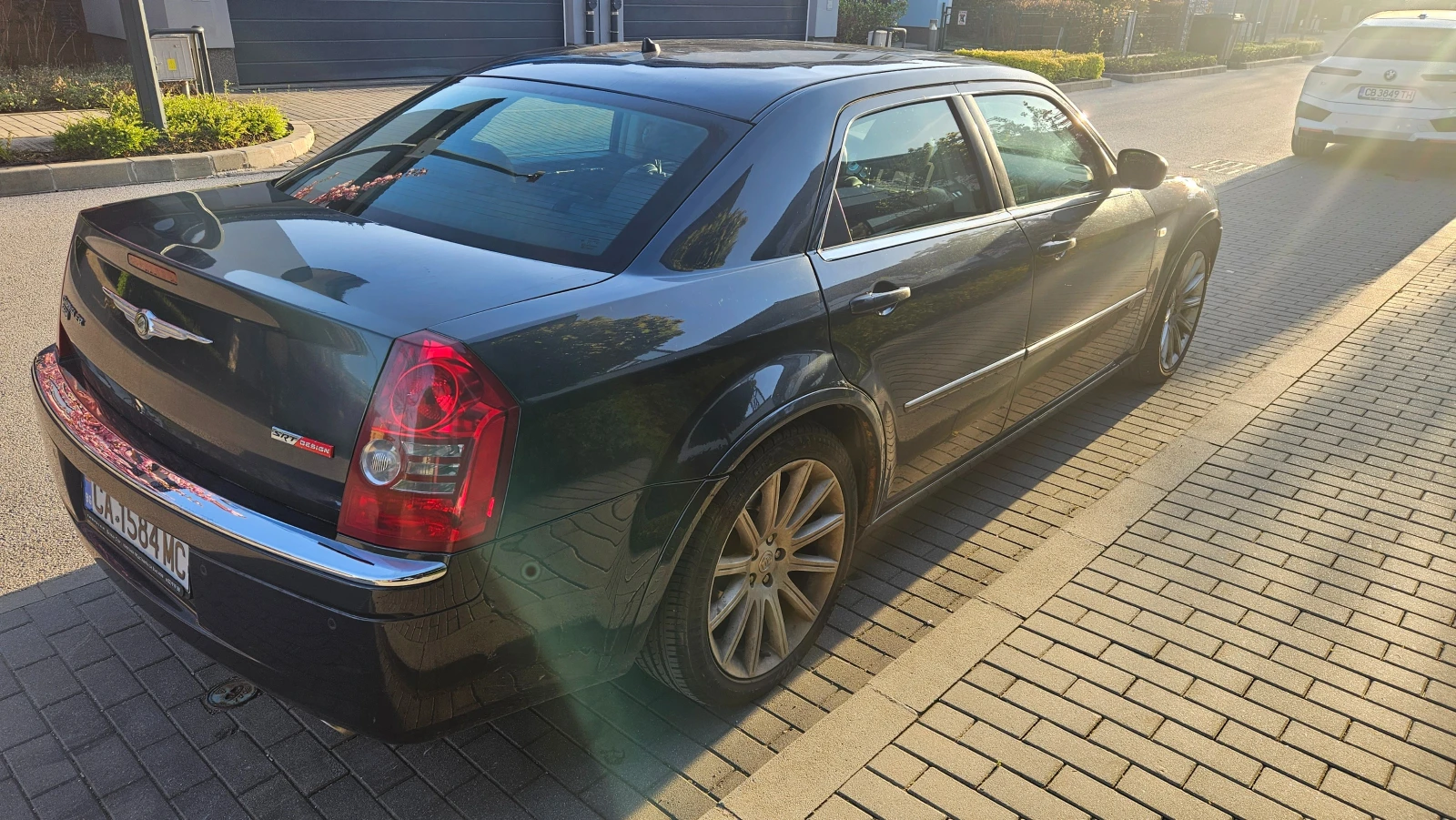 Chrysler 300c SRT, снимка 4 - Автомобили и джипове - 54573763