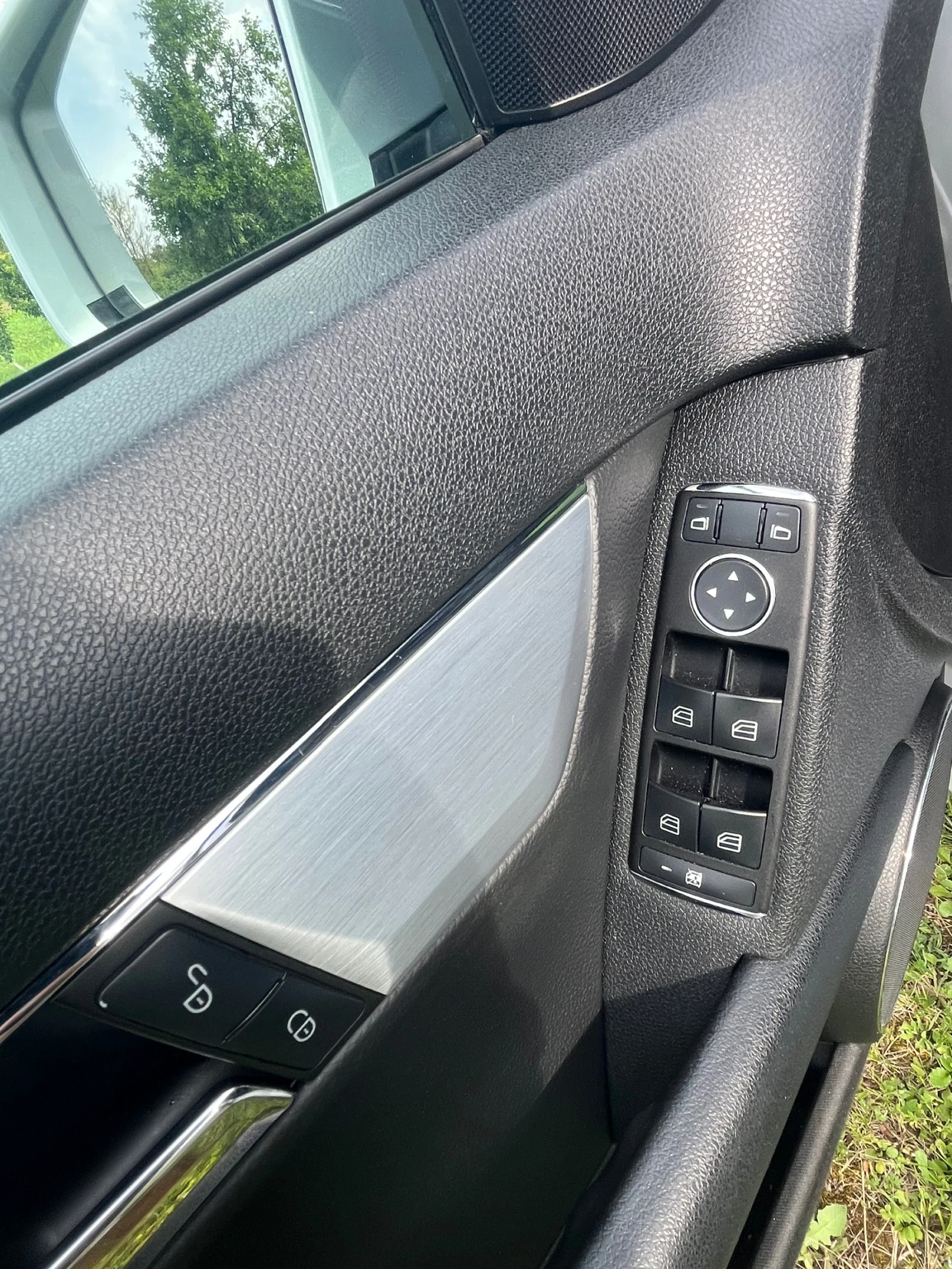 Mercedes-Benz C 220 AMG OM646, снимка 10 - Автомобили и джипове - 54810823