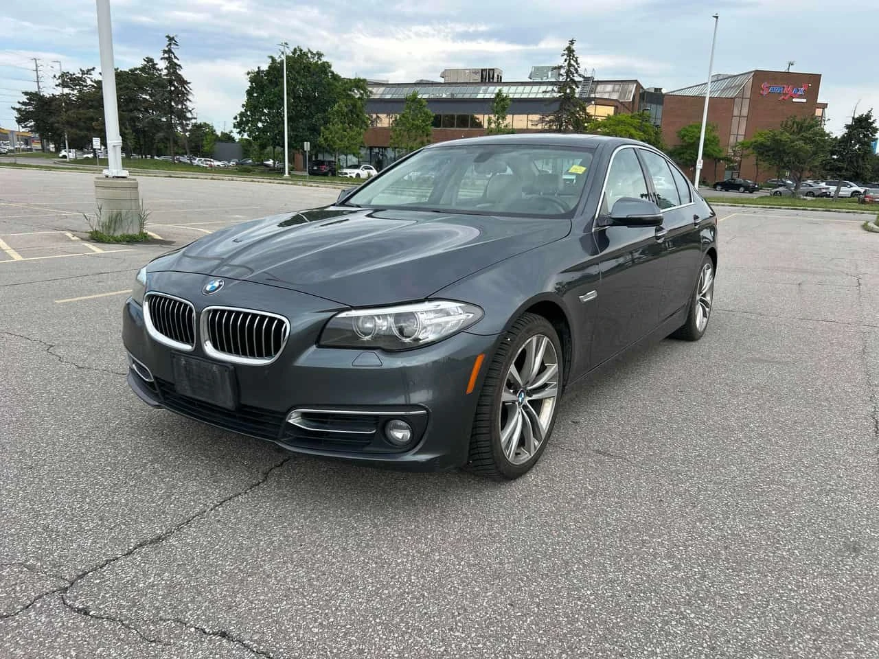 BMW 535 * xDrive * ДИГИТАЛНО * ПОДГРЕВ * ПАМЕТ