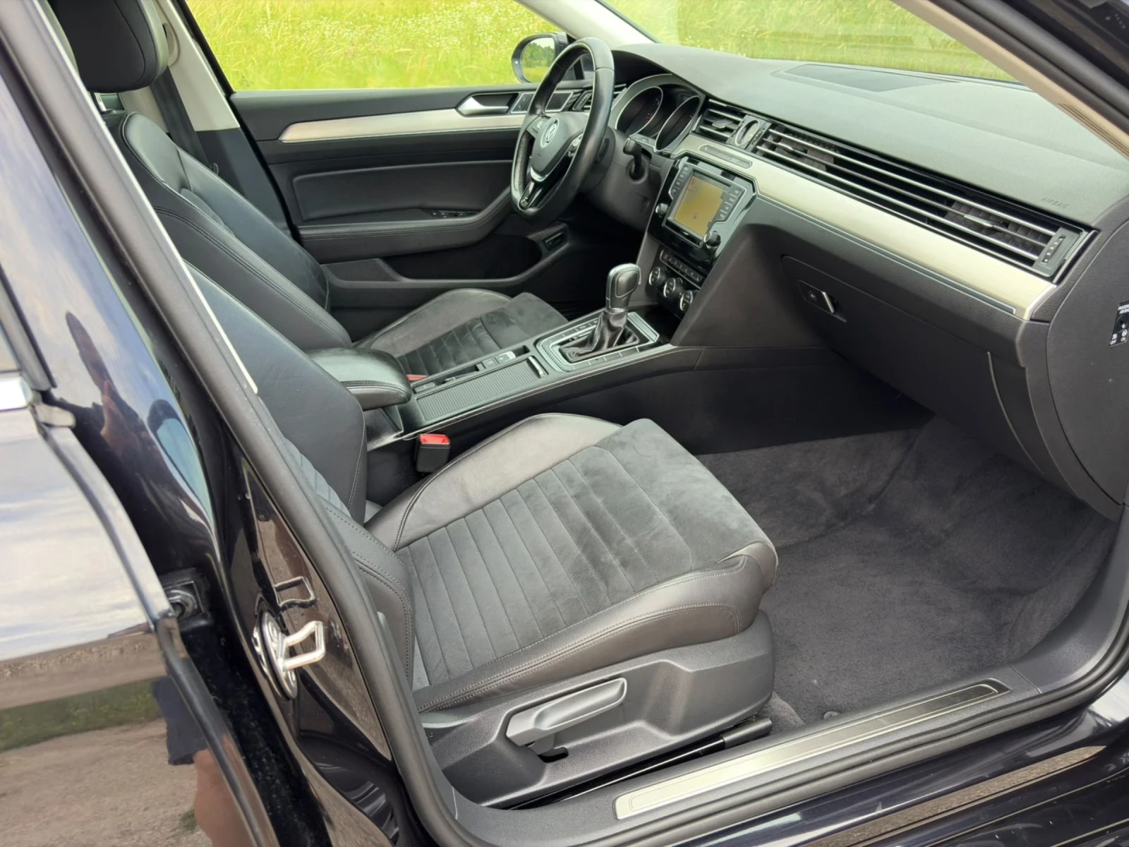 VW Passat 2.0 тди, 150 к.с. R-line, снимка 7 - Автомобили и джипове - 55051263