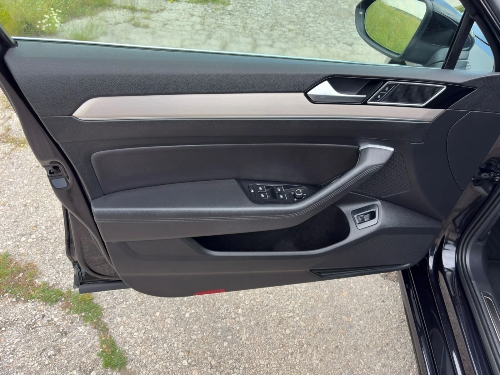 VW Passat 2.0 тди, 150 к.с. R-line, снимка 11 - Автомобили и джипове - 55051263