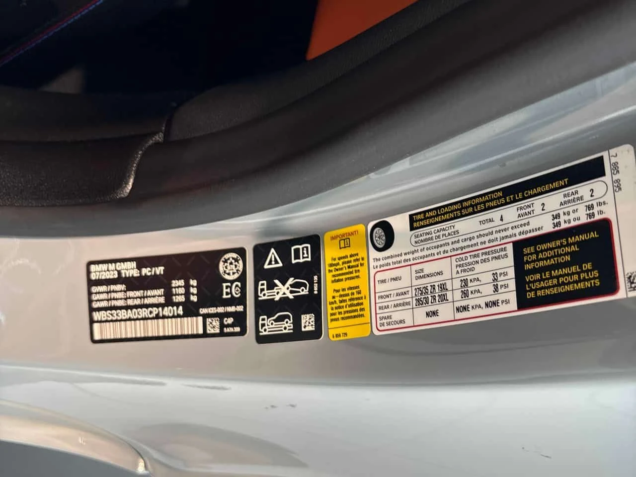 BMW M4 Competition M xDrive * CARFAX * БЕЗ ПЪРВОНАЧАЛНА, снимка 10 - Автомобили и джипове - 55304418