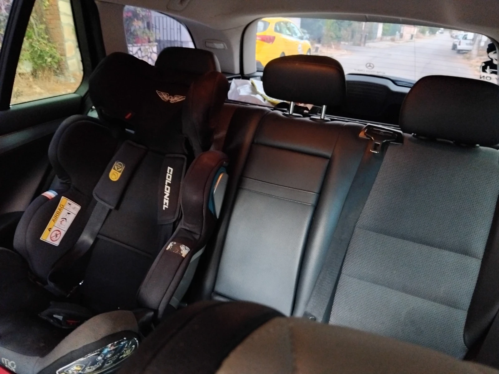 Mercedes-Benz C 220, снимка 11 - Автомобили и джипове - 55788822