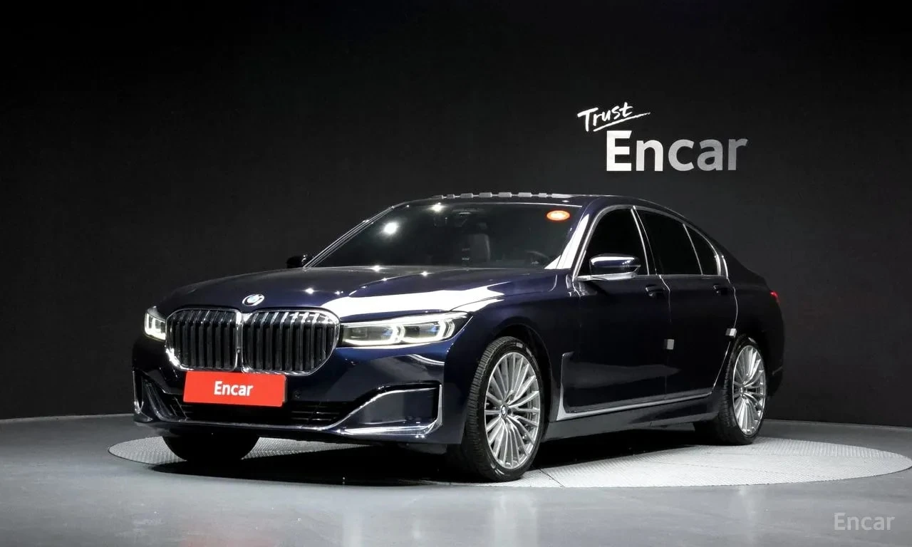 BMW 730 * 730d xDrive Design Pure Excellence * АВТОКРЕДИТ*