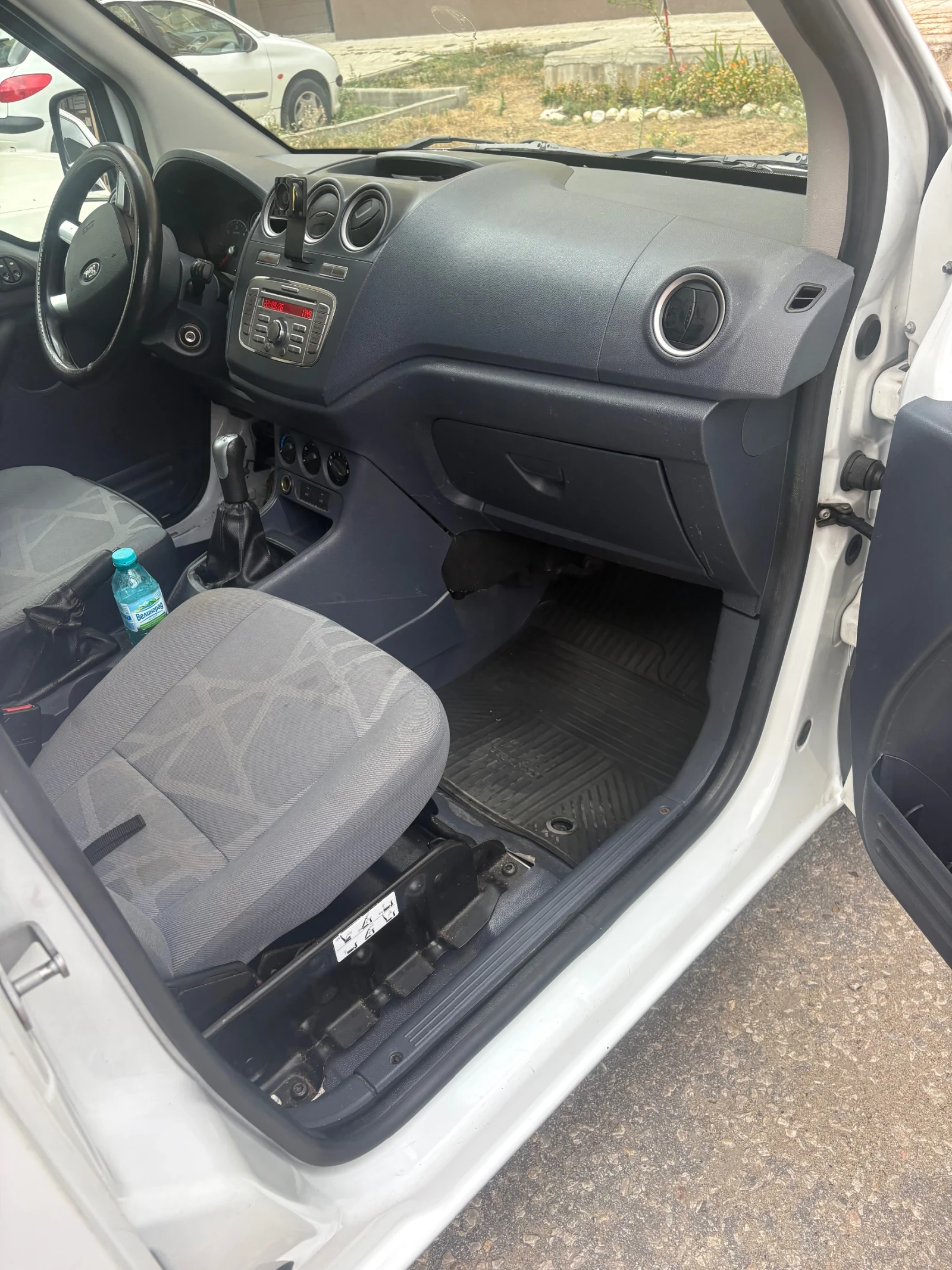 Ford Tourneo Connect Transit, снимка 6 - Автомобили и джипове - 56344033