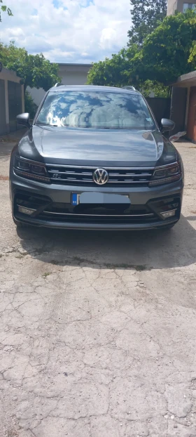     VW Tiguan R line