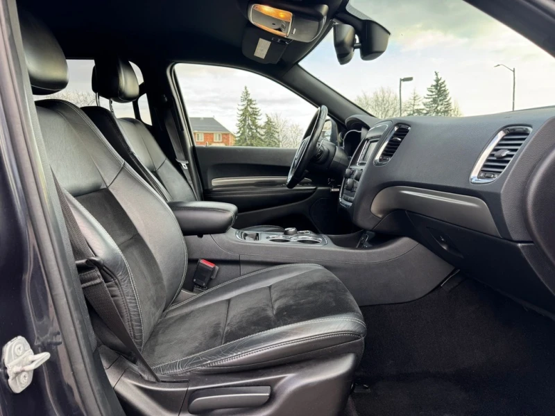 Dodge Durango SXT * * CARFAX * * АВТО КРЕДИТ * * , снимка 10 - Автомобили и джипове - 52650596