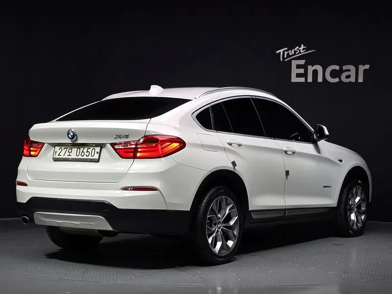 BMW X4 xDrive 20D, снимка 2 - Автомобили и джипове - 55352066