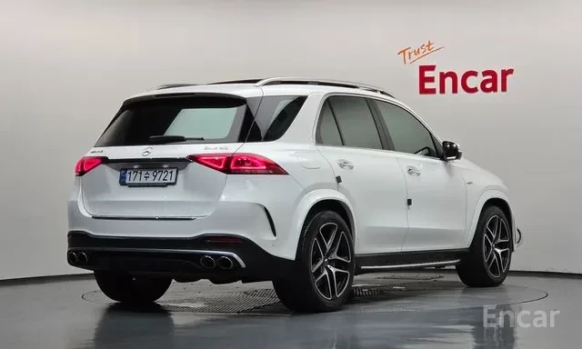 Mercedes-Benz GLE 53 4MATIC AMG 4MATIC+ Full екстри, снимка 6 - Автомобили и джипове - 55920599