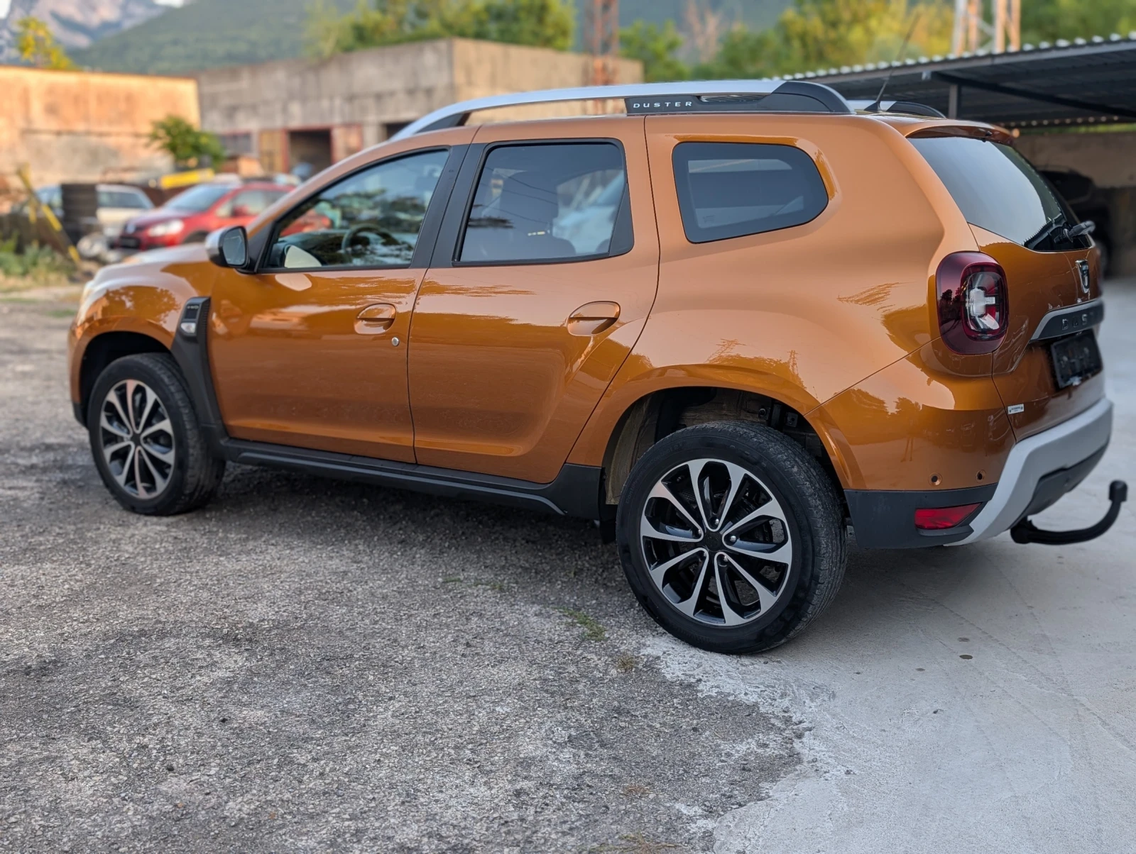 Dacia Duster 1.3 4x4 - изображение 3