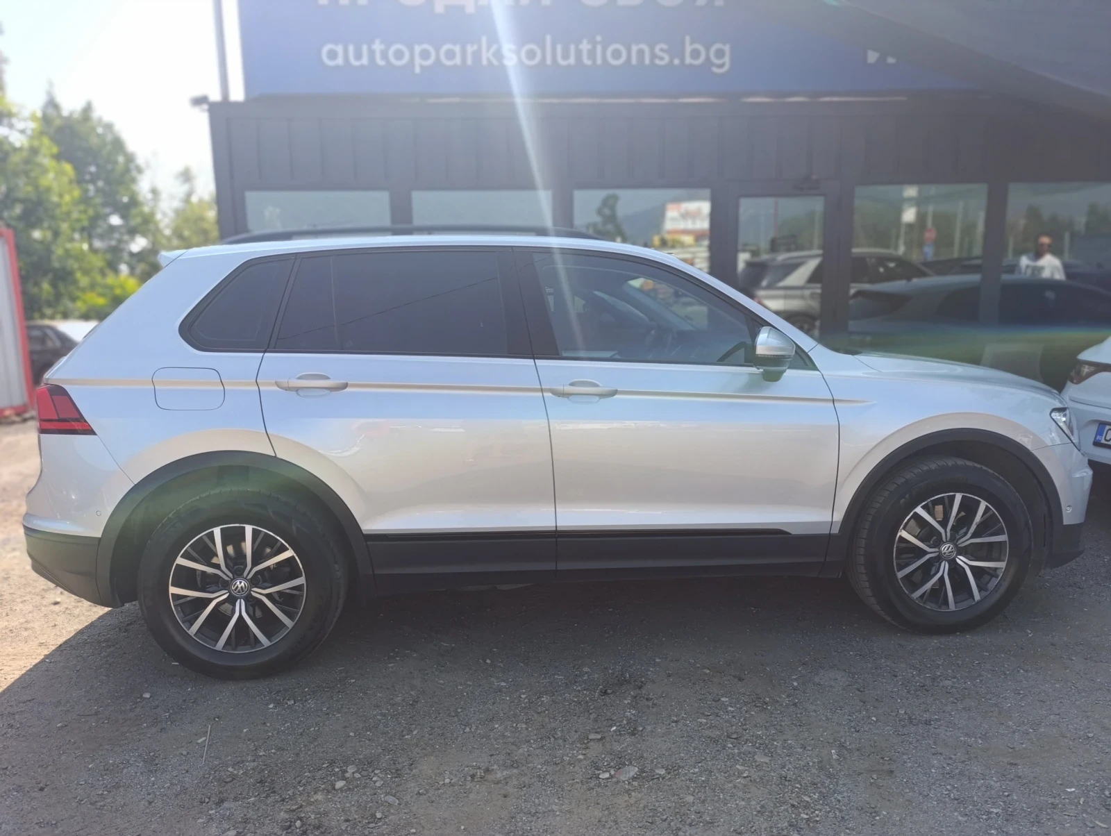 VW Tiguan 2.0TDI DSG* 4Motion* Led* Digital Cockpit*  - изображение 5