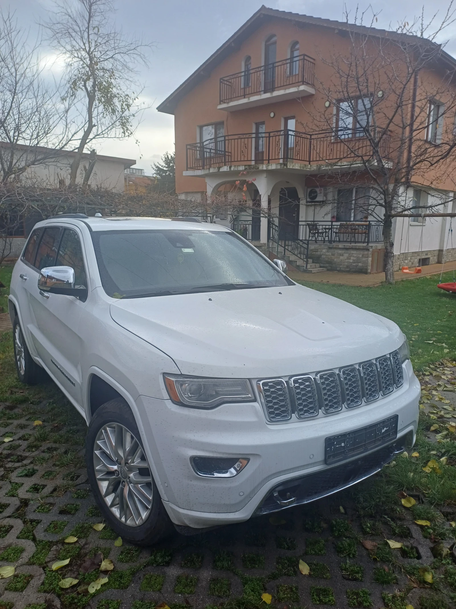 Jeep Grand cherokee 5.7 HEMi - изображение 2