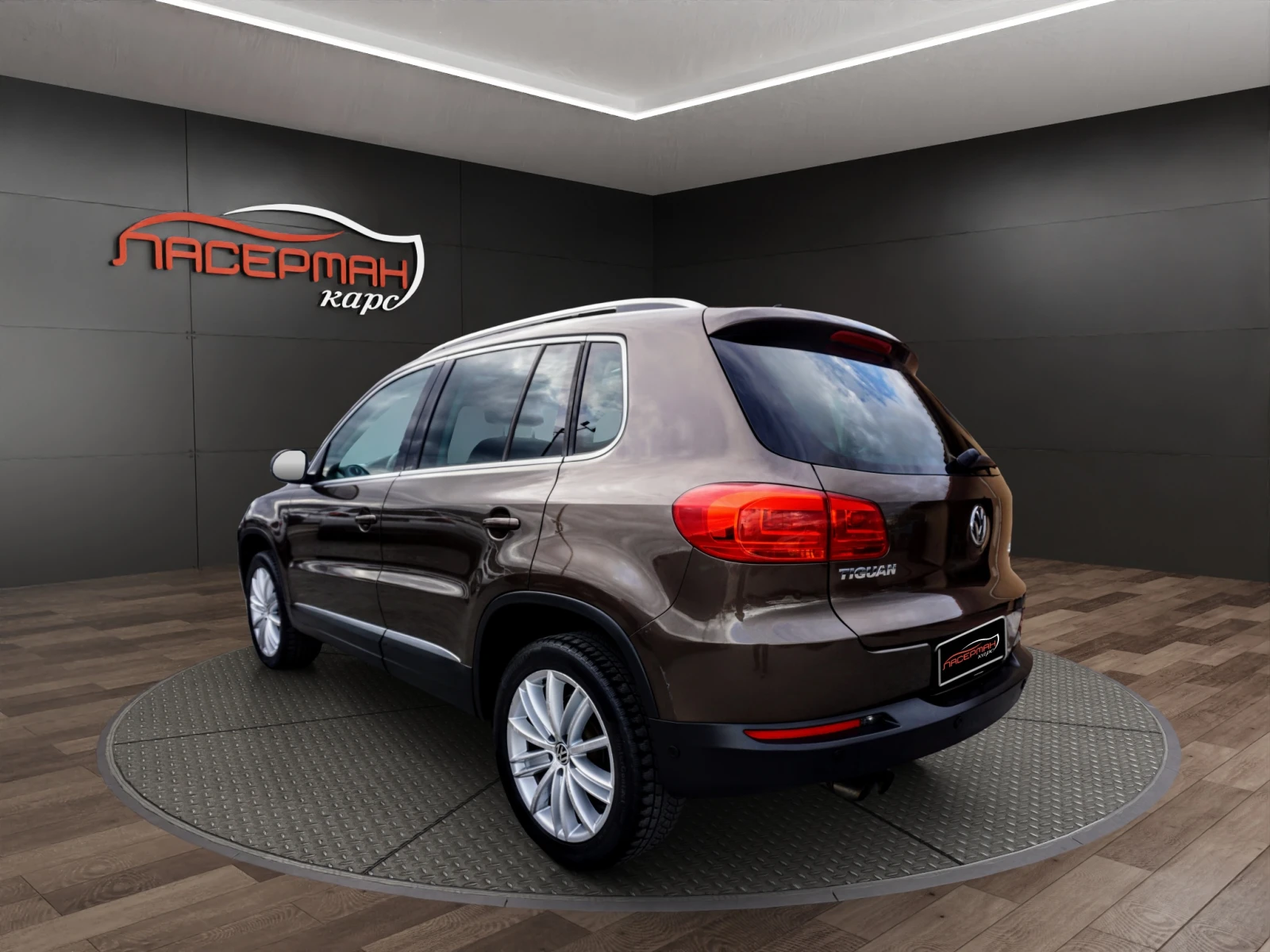 VW Tiguan 2.0TDI 4MOTION DSG PANO SPORT & STYLE - изображение 4