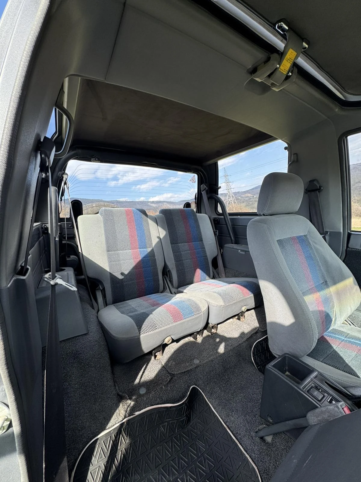 Daihatsu Feroza, снимка 16 - Автомобили и джипове - 53863955