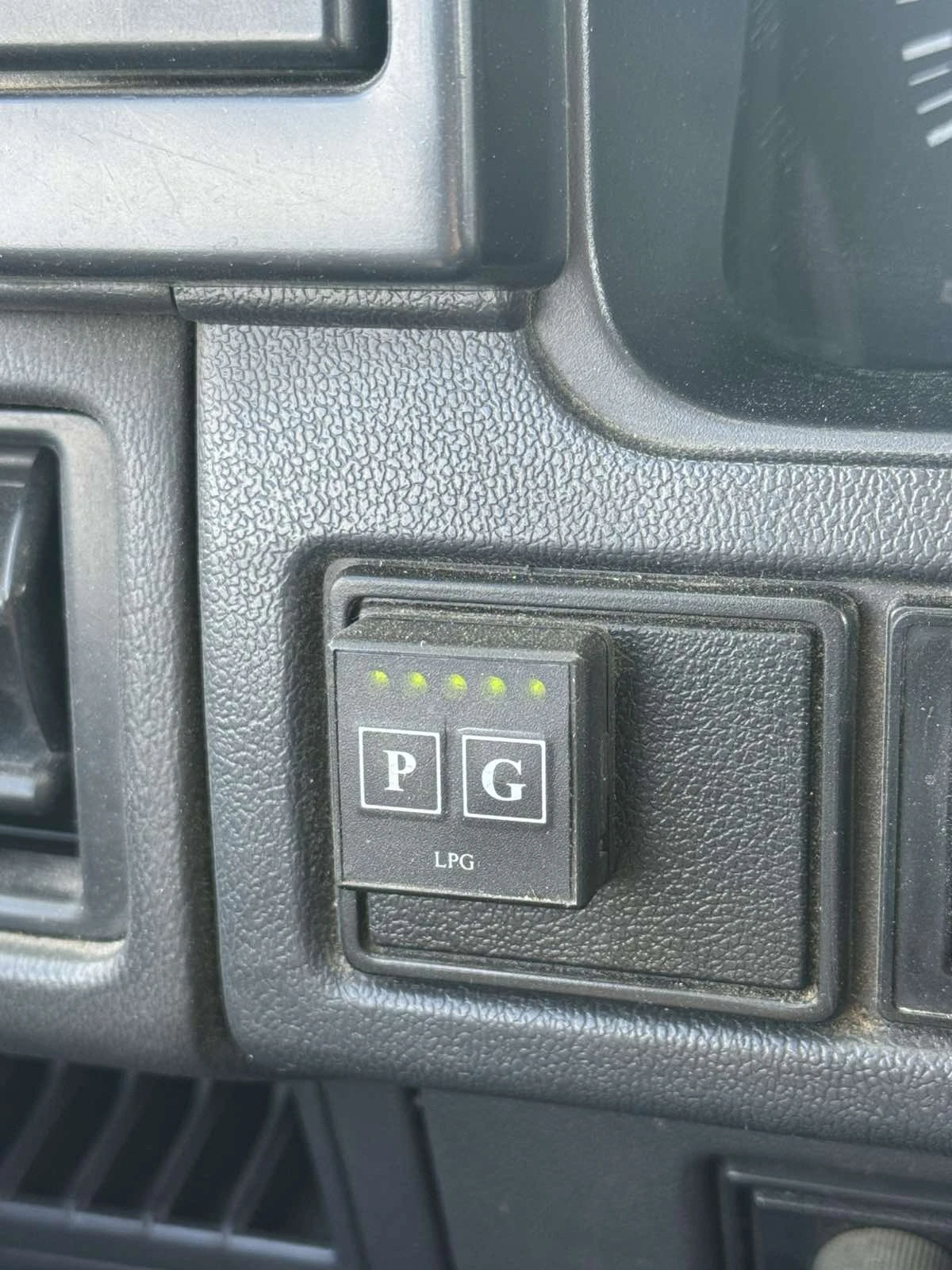 Daihatsu Feroza, снимка 17 - Автомобили и джипове - 53863955