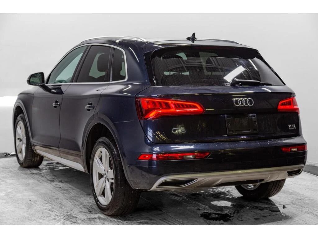 Audi Q5 PRESTIGE| 360 KAMЕРИ| АМБИЕНТ| ПАНОРАМА| CARFAX, снимка 4 - Автомобили и джипове - 53872707
