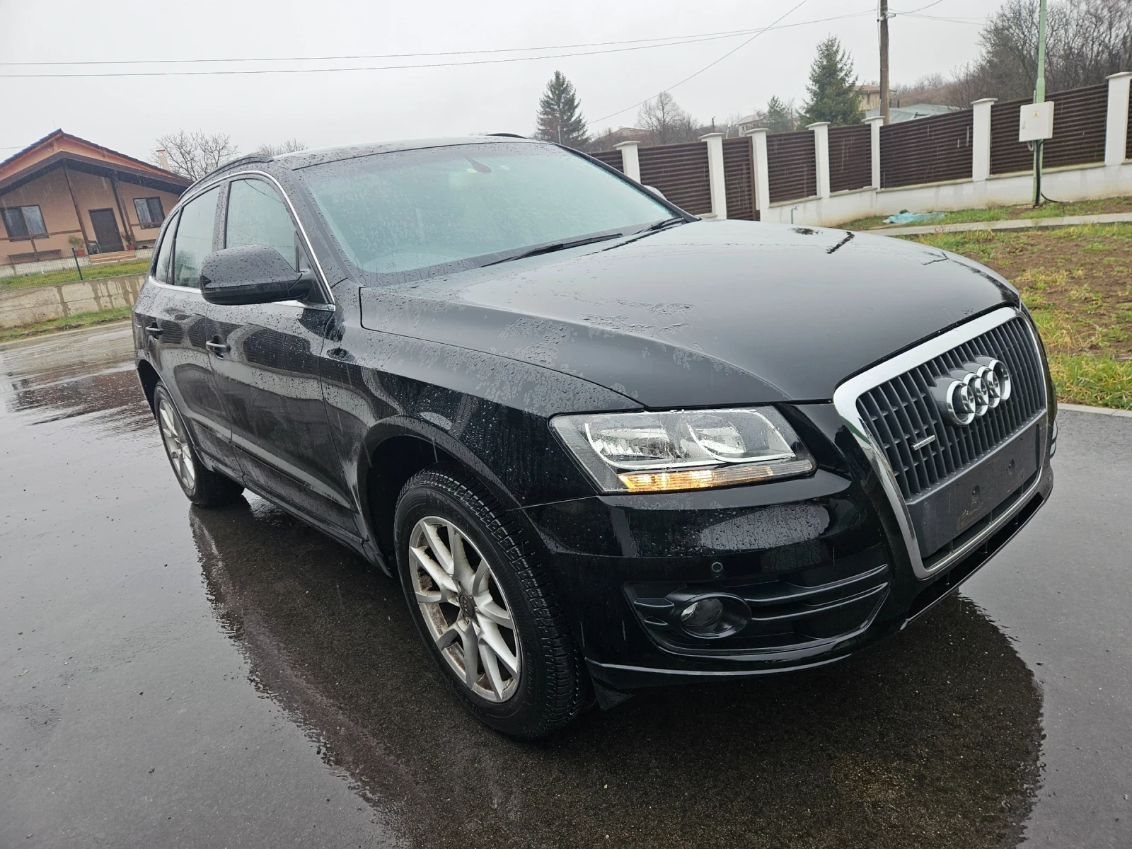 Audi Q5 2.0dizel 170ks 2010god-137000km, снимка 2 - Автомобили и джипове - 54003323