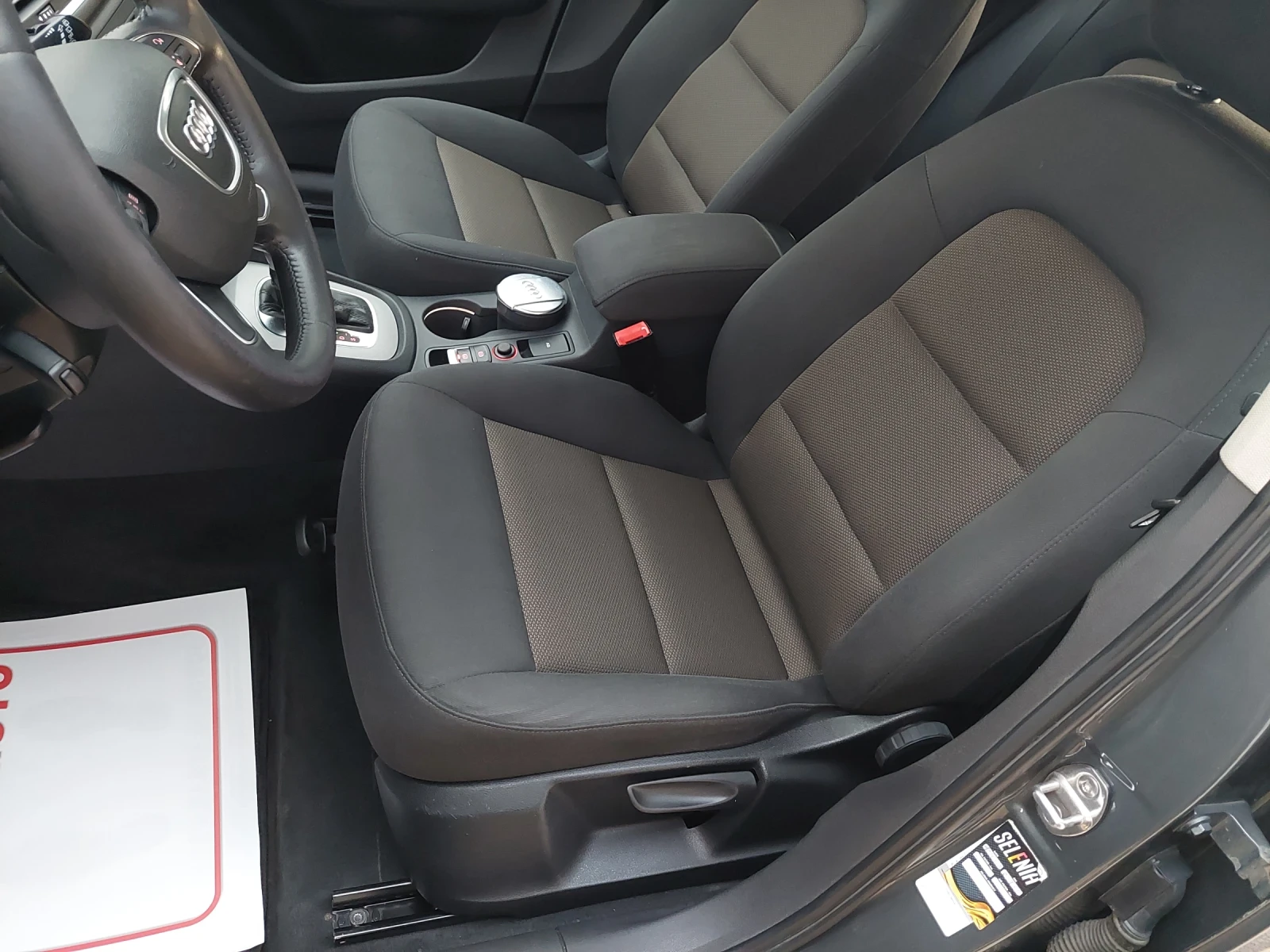 Audi Q3 4x4 automat, снимка 12 - Автомобили и джипове - 54236645