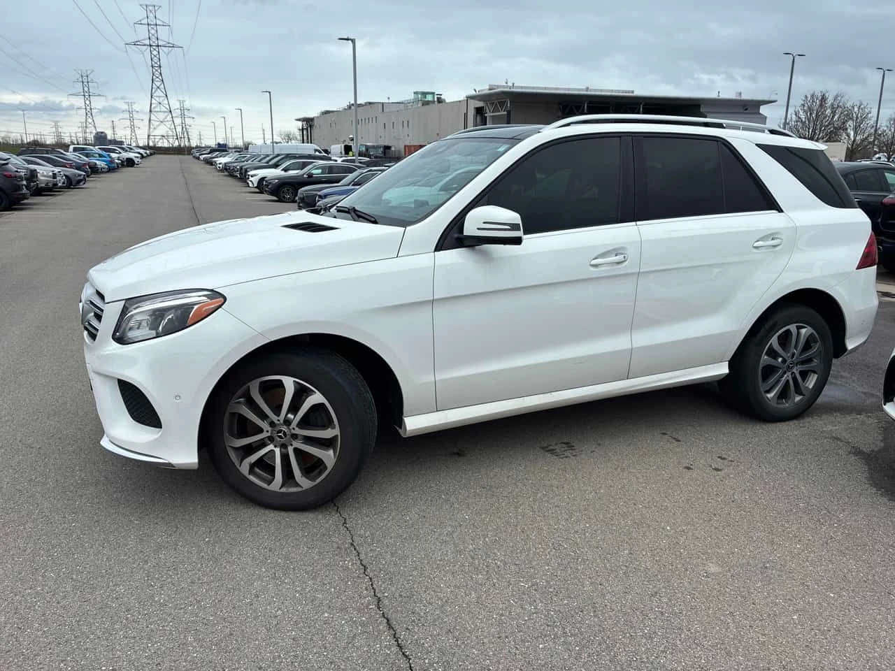 Mercedes-Benz GLE * 400 * CARFAX * ЦЕНА ДО БГ, снимка 2 - Автомобили и джипове - 54304695
