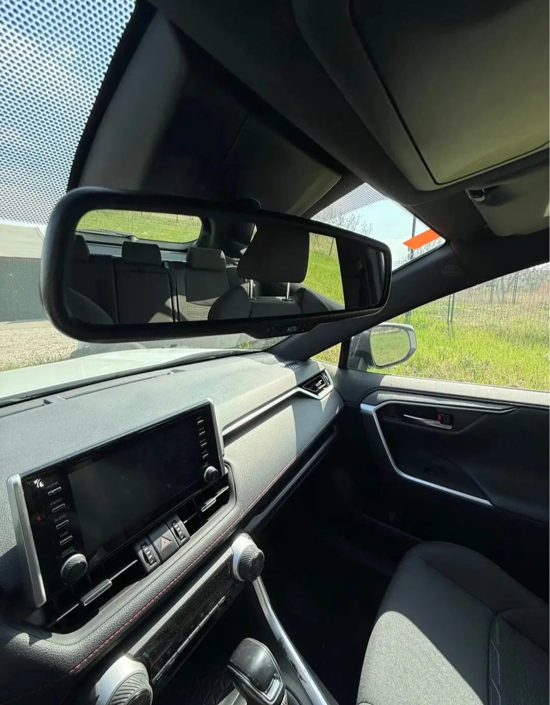 Toyota Rav4 Hybrid, снимка 7 - Автомобили и джипове - 54415923
