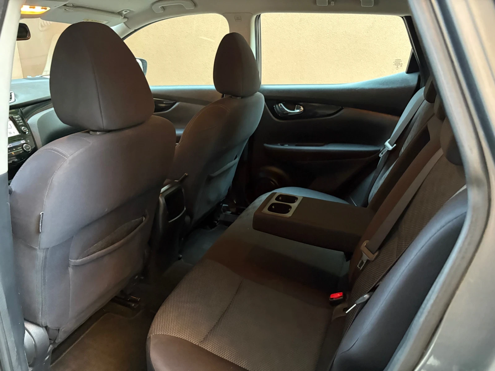 Nissan Qashqai 1.2 DiG-T (115 кс) , снимка 8 - Автомобили и джипове - 54555755